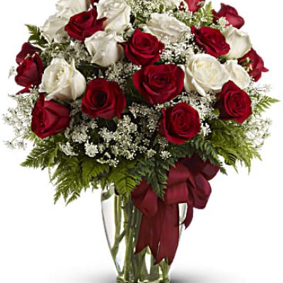 <div id="mark-3" class="m-pdp-tabs-marketing-description">It's like receiving an armful of love. This big, beautifully billowing bouquet of lush red and white roses in a sparkling Ming vase is guaranteed to take her breath away. She'll be dazzled, touched - and so glad that you're her guy.</div>
 
<div id="desc-3">
<ul>
 	<li>Red and white roses - accented with Queen Anne's lace and more - are delivered in a glass vase accented with a red satin ribbon.</li>
</ul>
</div>