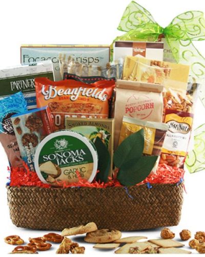 To Snack or Not to Snack, that is the question.

A variety of the most sought after delicacies and simply the most addictive collection we&rsquo;ve ever put together.

A harmonious selection of assorted cookies, pretzels, popcorn and snacks are just the tip of the iceberg.

Choices may vary based on local availability.